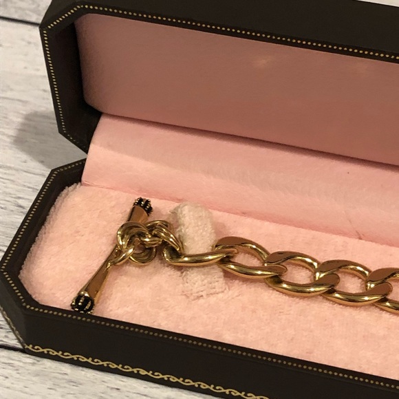 Juicy Couture gold chunky charm bracelet - Picture 6 of 7